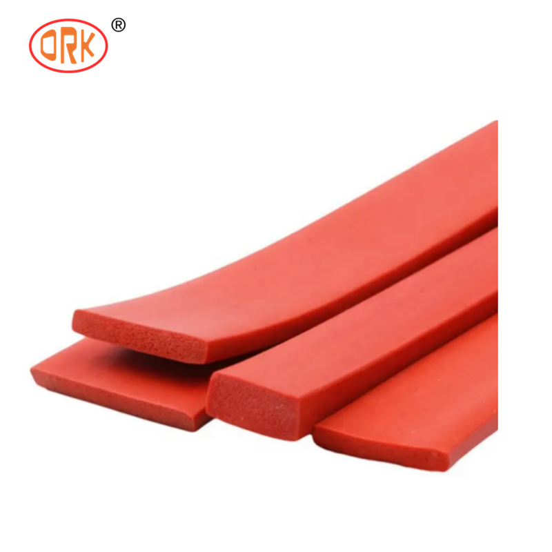 Continuous EPDM Rubber Extrusion, Heat & Dilute Chemical Resistant Rubber Strips, Custom Shapes for Outdoor Equipment Sealing
